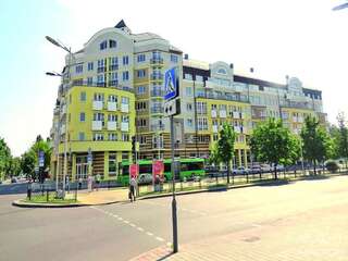 Апартаменты Апартаменты "CHILPIL" в центре - бесконтактное заселение - 24x7 Брест Улучшенные апартаменты-20