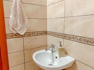 Апартаменты Апартаменты "CHILPIL" в центре - бесконтактное заселение - 24x7 Брест Улучшенные апартаменты-30